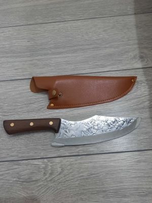 Большой нож в чехле