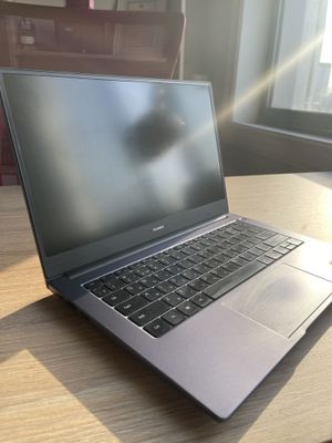 Huawei matebook 14