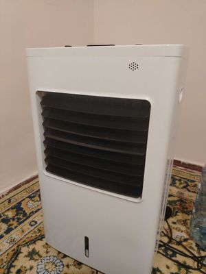Ventilyator suv bilan sovutadigan
