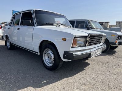 lada vaz 2107 srochna sotiladi