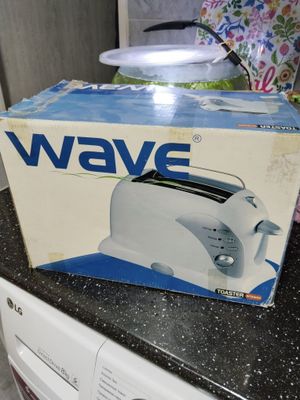 Продам тостер WAVE