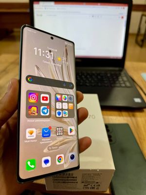 Honor 70 8/128 gb