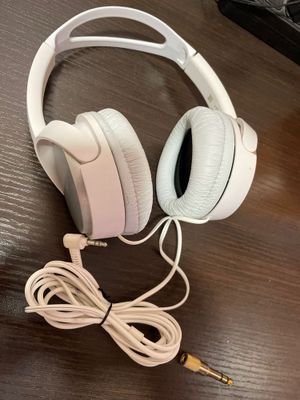 Продам наушники Sony