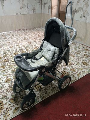 Детская коляска