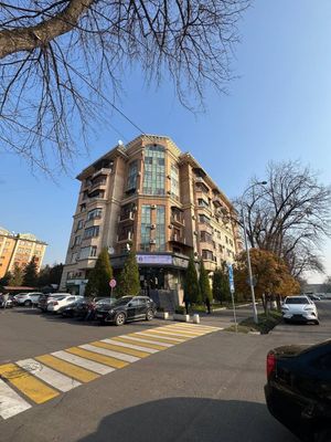 Срочно продается 5ти ком. квартира, ЖК Габус, ор-р:GM Офис, 221м2