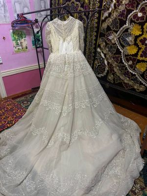 IVORY rang razmeri standart shlefli skitka qilinad