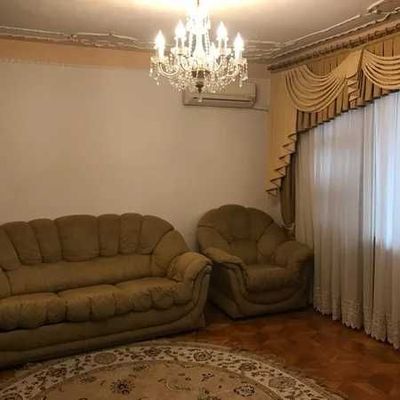 Сдается квартира возле метро Чиланзар