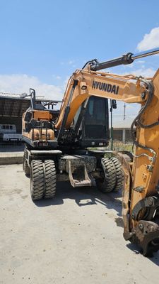 Экскаватор Hyundai HW145 год 2020