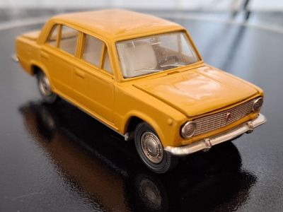 Коллекционная модель ВАЗ 2101 СССР, масштаб 1;43
