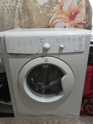 Kir yuvish mashinasi 5kg lik
