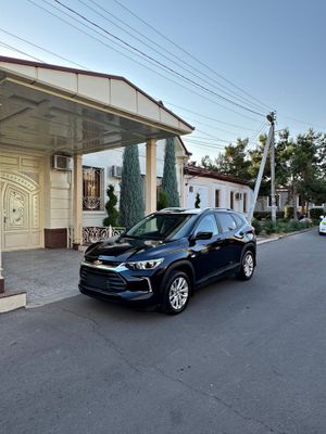 Tracker Ltz Позиция 2023 Состаяние Идеално 100% Тоза Пробег 73000km