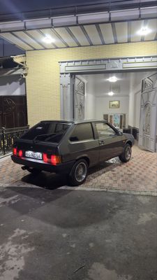 Vaz 2108 sotiladi