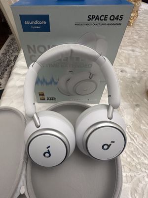 Soundcore Q45 в хорошем состоянии