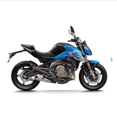 Cf moto 650 nk street