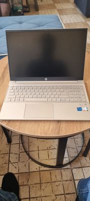 hp core i5 15.6 full hd 8gb 256gb ssd 11 943outbukejjeej*************