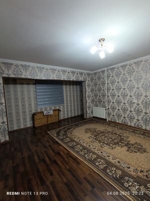 Квартира уютная вдоль дороги рядом институт кафе мак50% семья