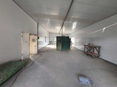 Kelesda 250 m2 bino ijaraga beriladi. Сдается 250 м2 здание в Келесе.