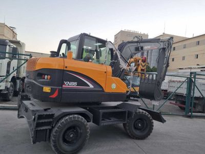 Ғилдиракли мини-экскаватор XN95W-9G