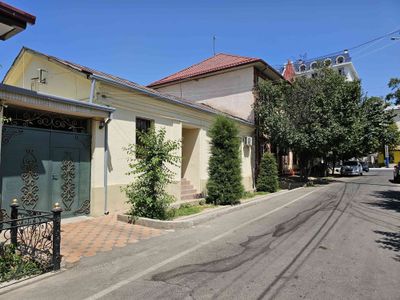 Ko'kcha Oqilon da 3,4 sotix xovli