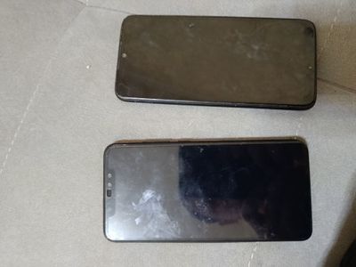 Продам телефоны на запчасти Redmi