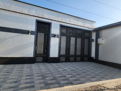 Уй сотилади 3сот+3сот. захват. Учкахрамонда Гулистон масжиди атрофида
