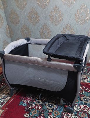Продаю детский манеж (б/у) в хорошем состоянии.