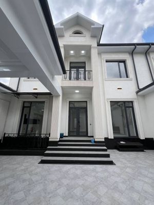 Продаётся дом в Элитной махале Юнусобада