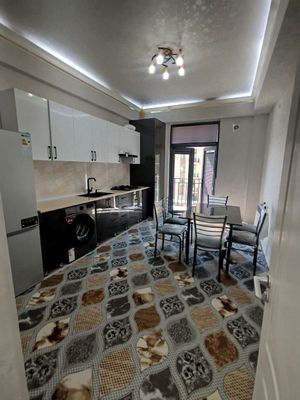 Kvartira qizlaga