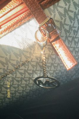 Сумка от Michael Kors