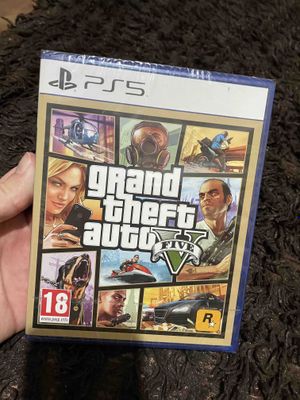 PS5 Игра на диске GTA 5 (Запечатанные в коробке)