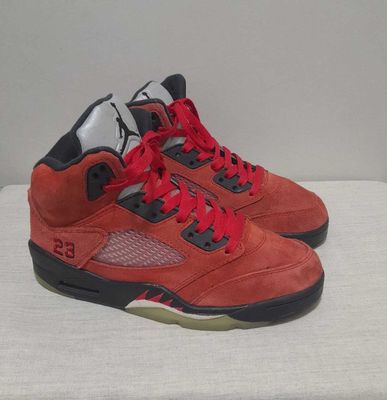 Nike Air Jordan 5 Retro "Raging Bull" - 39р