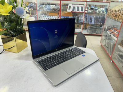 Hp core i5 13 eng songi avlodi 23 kun ishlatilgan ideal yangidek holat