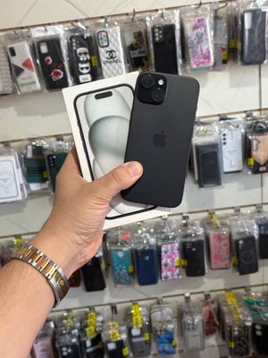 iphone 15 128gb emkost 100% 150 marta zaryada qoyilgan