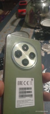 redmi 14c holati yaxshi hotira 256 narxi 200000