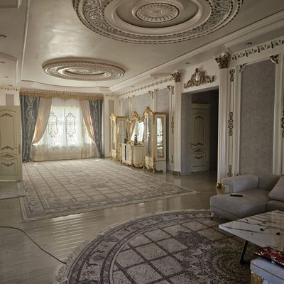 Амир Темур! Продаётся Евродом 6 соток 12 комнат