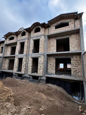 Mehnat qizgaldoq 2 kvartalda 2 ta 2.5 sotihli korobka uy sotiladi
