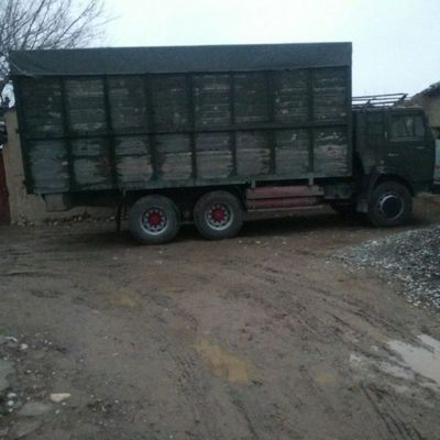 Kamaz 53212 holati yaxshi