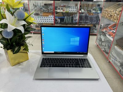 Hp probook metal korpuslik ryzen 7 (core i7 11) 29 kun iwlatilgan