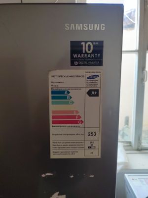 Продается холодильник Samsung