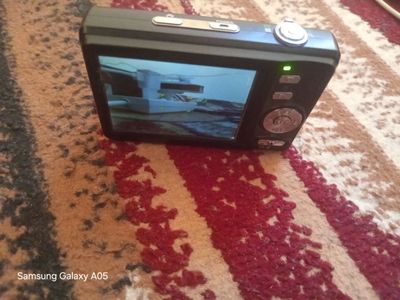 Rollei fotoaparat zör sostayaniyada sotiladi obmen qilinadi