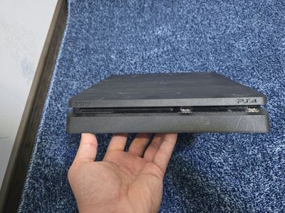 Plastation 4 (PS4 500gb) full set