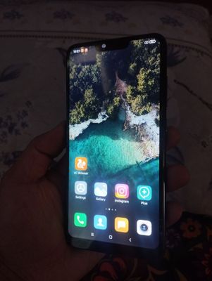 Telefonlar sotiladi