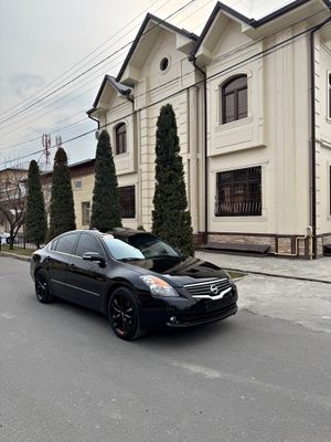 Nissan Altima 2.5 Full 2010 Состаяние Идеално Пробег 310000km xalol