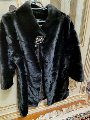 Продается искусственная шуба, размер 42-44 турецк