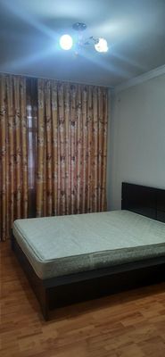 4 maktab yonidan 3xonali kvartira