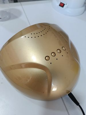 manikyur lampa
