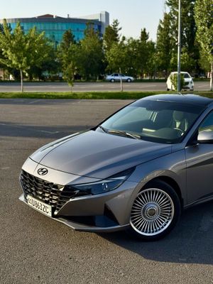 Hyundai elantra 1.6