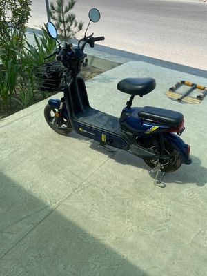Skuter moto sotiladi holati idial 2 oy minilgan 55 klm yurmasa padark