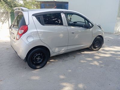 Chevrolet spark .