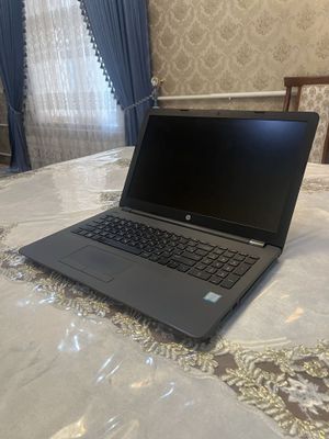 HP ноутбук сотилади